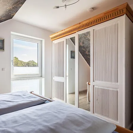 Backstein Huus Fuer Familien, Gruppen Und Auszeit-liebende! Wischuer