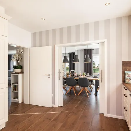 Backstein Huus Fuer Familien, Gruppen Und Auszeit-liebende! Feriehus *