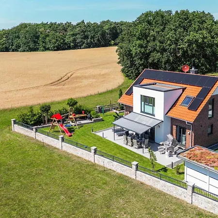 Backstein Huus Fuer Familien, Gruppen Und Auszeit-liebende! Feriehus