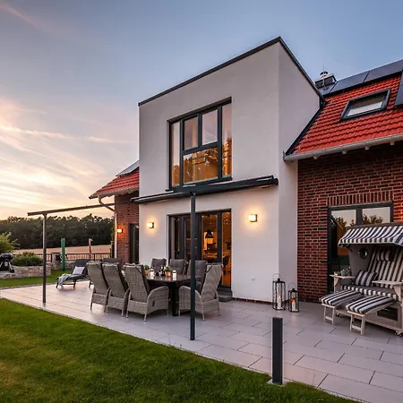 Feriehus Backstein Huus Fuer Familien, Gruppen Und Auszeit-liebende! Wischuer